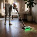 Jak działa technologia laserowa w końcówkach Dyson Detect?